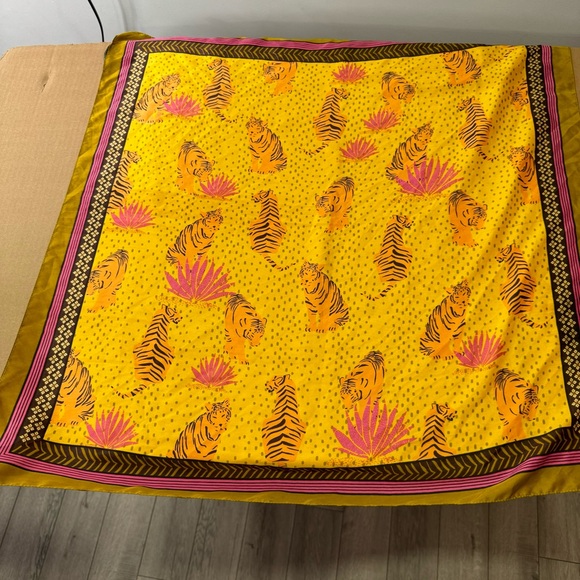 Zara Accessories - Zara Animal Tiger Safari Print Square Small Satin Neck Scarf One Size